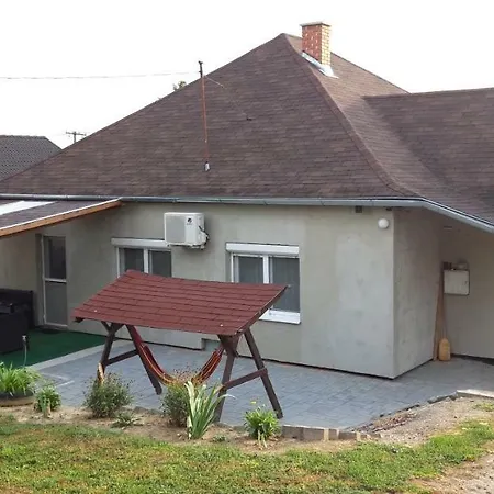 Bocskai Casa de hóspedes *